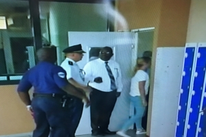 Ex prome minister Gerrit Schotte a entrega su mes na prison 