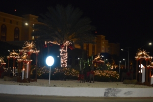 Aruba su rotondenan decora den ambiente di fin di aña 