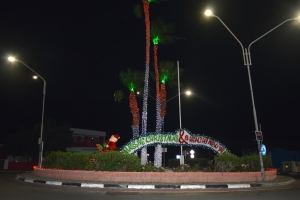 Aruba su rotondenan decora den ambiente di fin di aña 