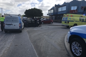 Accidente na Palm Beach cu señora na estado envolvi