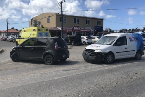 Accidente na Palm Beach cu señora na estado envolvi