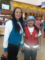    Super Food Plaza e luna aki dedica na yuda Cruz Cora Aruba