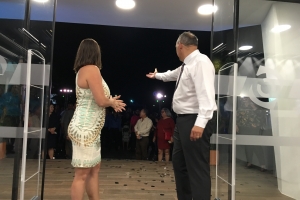 SETAR a re-inaugura su teleshop moderno na Irausquinplein