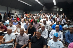Interes grandi na Corsou pa anochi di informacion riba Cannabis Medicinal