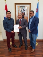 RAIZ a entrega lista cu firma pa moratorium riba hotel na presidente di Parlamento  