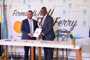 Ministernan di Aruba y Corsou ta firma MoU pa proyecto fast ferry