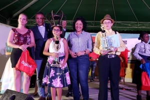 Xenon Daal y Kitai de Jong ganadornan Festival Dande Infantil y Hubenil 