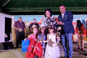 Xenon Daal y Kitai de Jong ganadornan Festival Dande Infantil y Hubenil 