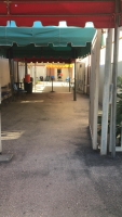Entre 800 pa 900 cliente a busca nan plachi di auto riba prome dia 