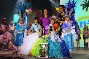 Aruba a conoce su Reina infantil y Hubenil pa Carnaval 2019