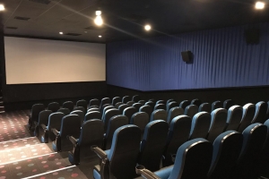 San Nicolas ta haya su propio cinema aki 6 luna 