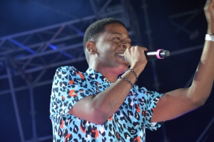 Prome anochi Caiso y Soca Monarch 2019 a pone e bara pa otronan