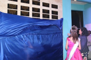 Desvelo di muraya di leyendanan di Carnaval a tuma lugar dialuna