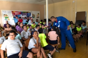 Quota International of Aruba cu campaña di cuido di oido na scolnan
