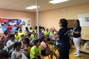 Quota International of Aruba cu campaña di cuido di oido na scolnan