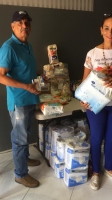 Venezolanonan na Aruba colectando producto pa Venezuela