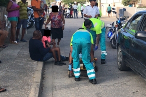 Mucha leve herida ora auto a dal den dje na Fiyostraat