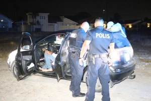 Personanan indocumenta den auto deteni na Palm Beach