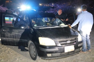 Personanan indocumenta den auto deteni na Palm Beach