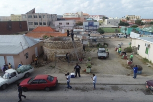 Bomberonan y Serlimar a haci tanki di awa historico limpi 