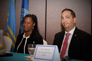 Oduber: Aruba lo tin su  prome Plan Nacional di Prevencion di Salud 