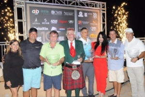 Kiwanis Club of Aruba cu otro torneo di golf anual pa recauda fondo 