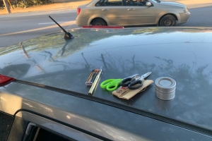 Polis a detene homber problematico sin document di auto 