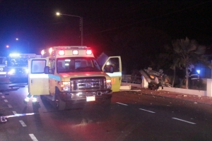 Accidente di auto na Savaneta ta laga dos cura di cas kibra