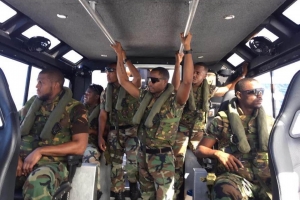 Militarnan di Aruba y Corsou ta reforsa Warda Costa riba laman awor