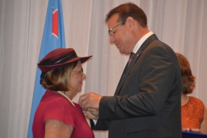 Cantidad record di ciudadano condecora na Aruba awe