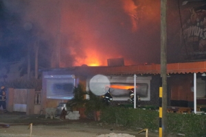 Candela grandi den cushina di Fermins Bar