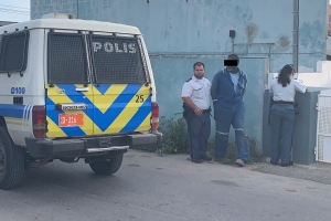 Pelea den Tarabanaweg pa drechamento di auto  