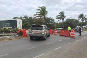 DOW a cera cruzada na altura di Oceania, pa traha otro rotonde