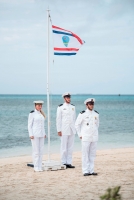 Gobernador Boekhoudt a presencia saludo ceremonial pa bapor Zr.Ms. Groningen