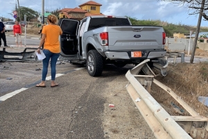 Dos auto a dal basta duro na crusada Mondi Fierno