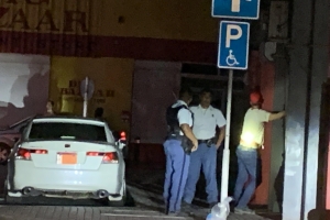 Yiu a bay te cas di tata pa bringa cun'e cu machete