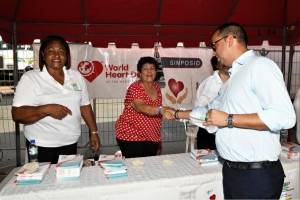 AZV a tene su prome Aruba Health Fair diasabra atardi/anochi  