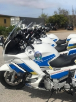 Polis a ricibi 3 motorcycle estilo Yamaha pa nan unidad motoriza 