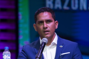 RAIZ kier mira copia di carta VDA di screening di hotel na San Nicolas