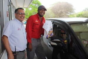 FMSA y Bo Guia FM a parti T-shirt pa fiesta di San Juan