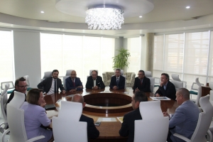Desaroyadornan di Baby Beach Hotel San Nicolas a bishita gobierno