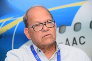 Aruba Airlines lo bula di Venezuela pa Miami cu Aruba como transito 