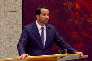Reunion di Tweede Kamer pa trata geschillenregeling ta sigui