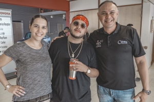 Jonathan “Jeon” Thiel contento di a cumpra su prome auto na Garage Cordia