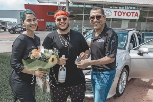 Jonathan “Jeon” Thiel contento di a cumpra su prome auto na Garage Cordia
