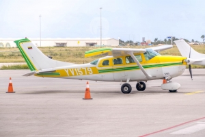 Avioneta cu a haya flat tire tabata Cessna for di Colombia