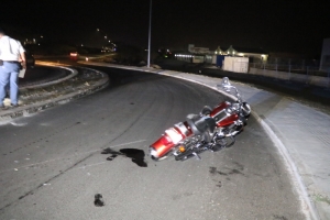 Homber riba harley a dal abou na rotonde Sasaki