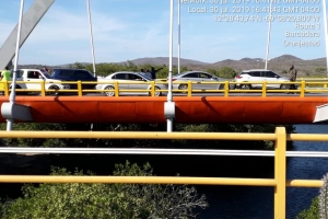 Accidente cu varios auto riba brug na Spaans Lagoen