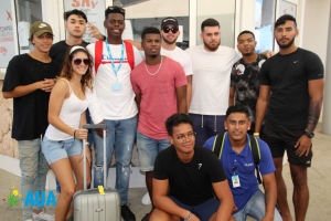 E prome grupo di 93 studiante a sali pa Hulanda diamars atardi