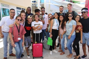 E ultimo grupo di 85 studiante a biaha pa Hulanda diaranson